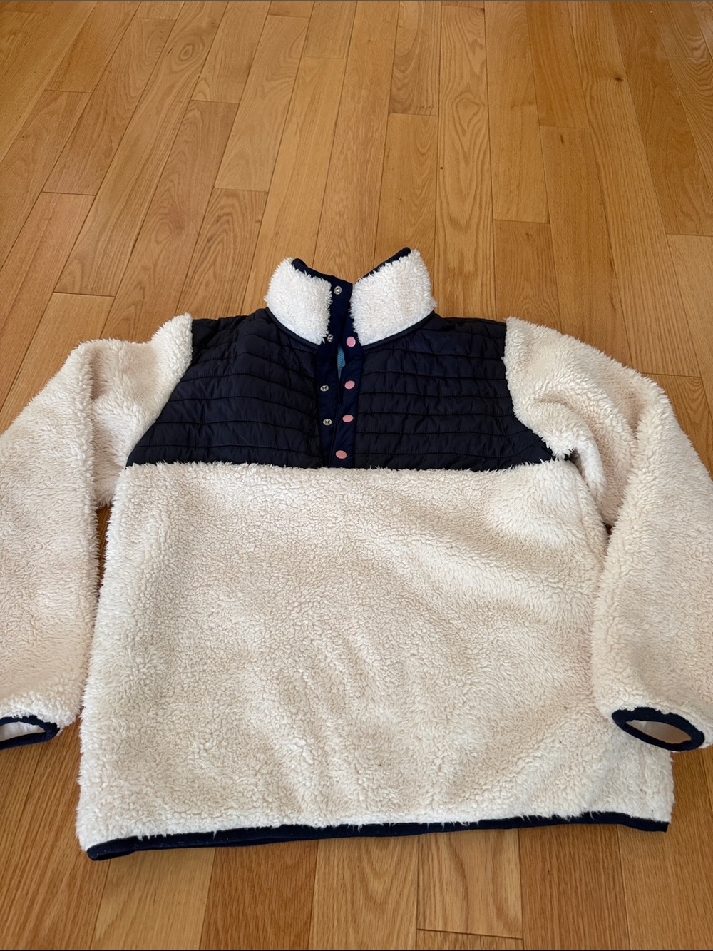 Women’s Sherpa Pullover Jacket in Cream and Navy